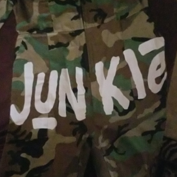 Camo Jumper - Picture 2 of 3